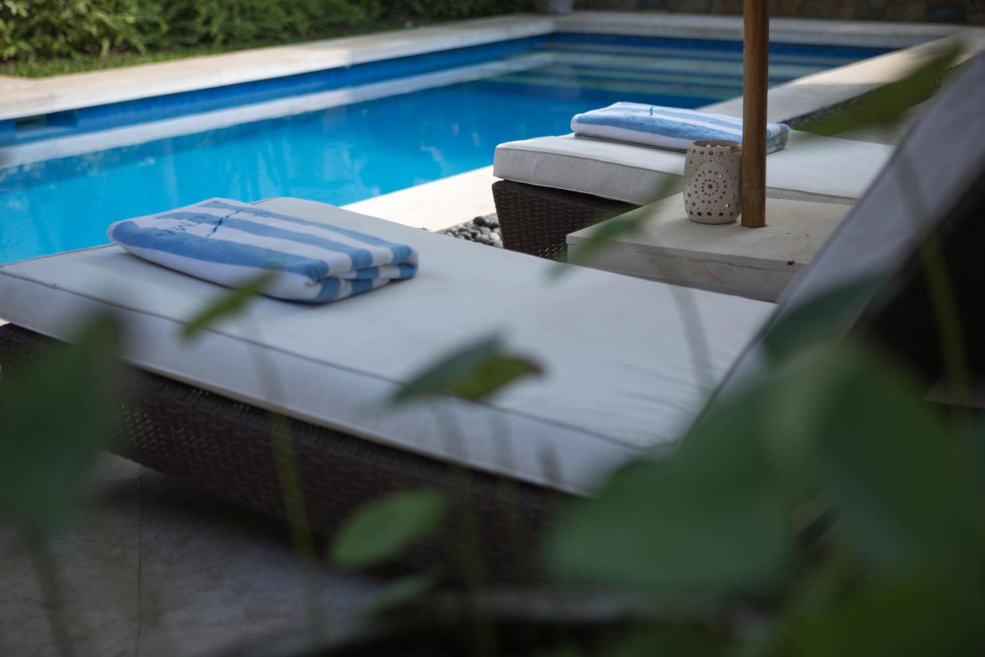 Villa Alu Lima Семиньяк Экстерьер фото